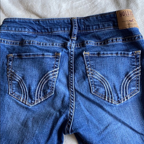 Hollister skinny jeans - Picture 2 of 3